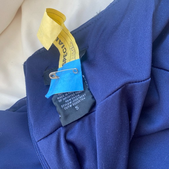 Juniors size 5 Formal Navy Swing Dress - Picture 6 of 6